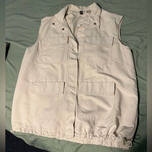 Vest with lots of pockets